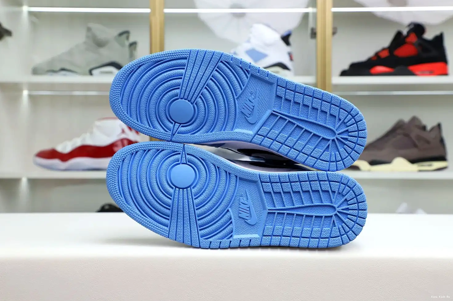 1 JORDAN Kimikick RETRO OG AIR HIGH 'UNIVERSITY 0529
